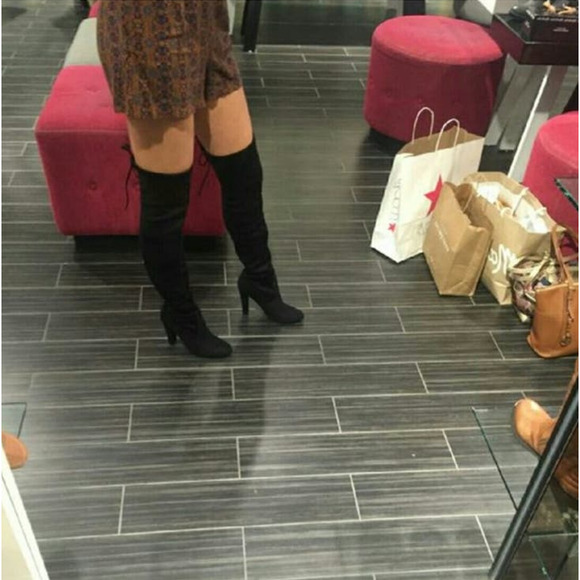 Steve Madden Gorgeous Black Suede Over the Knee Stunning Vegan Boots Size 8 - Picture 5 of 12